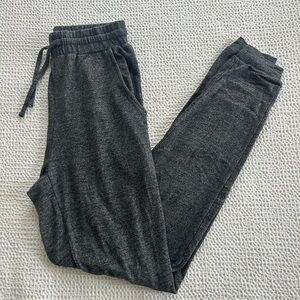 P’tula Women’s Charcoal Gray Knit Joggers